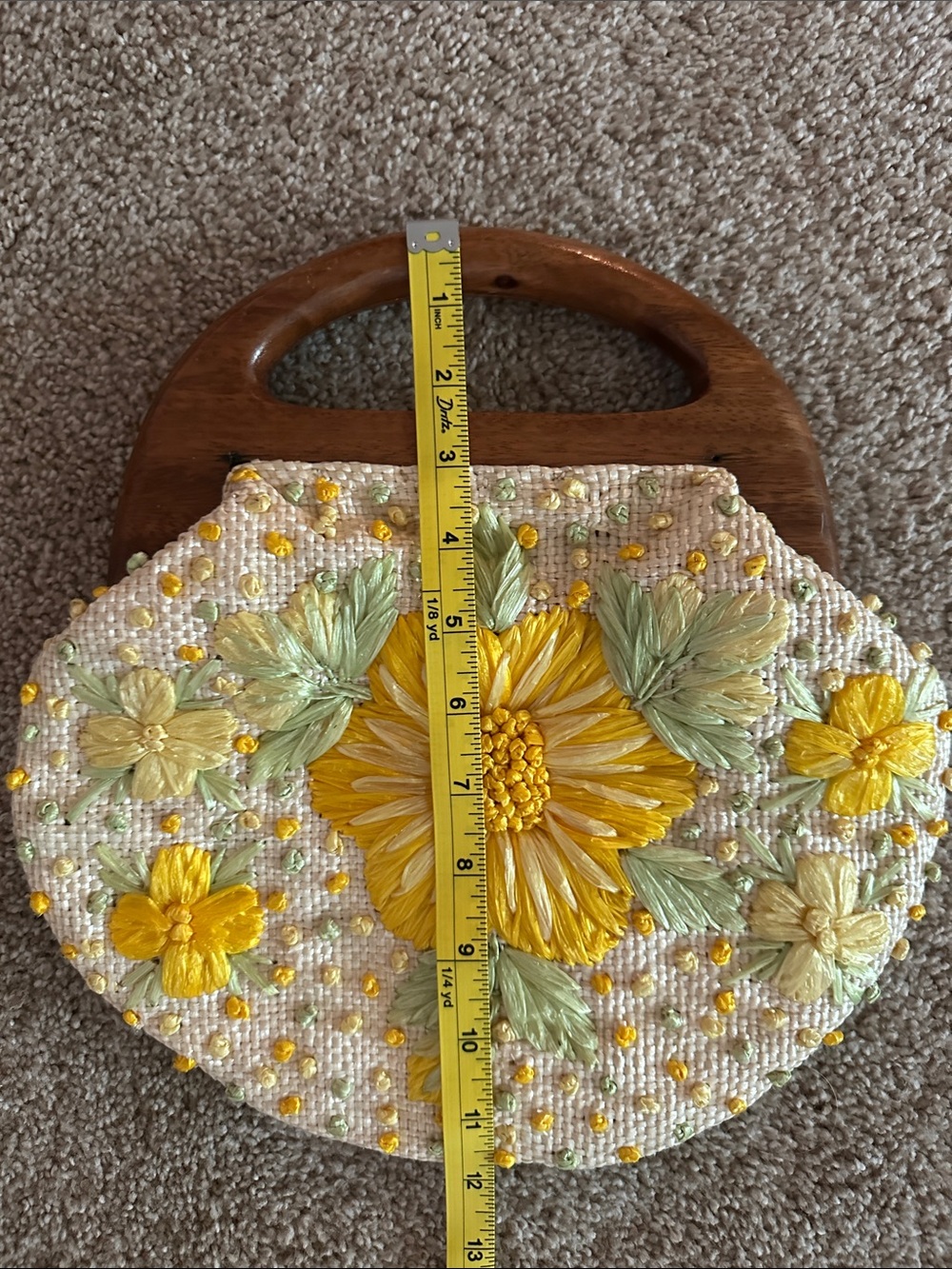 Vintage Raffia Straw Floral Handbag | Purse with Wood Handles | - Picture 10 of 11